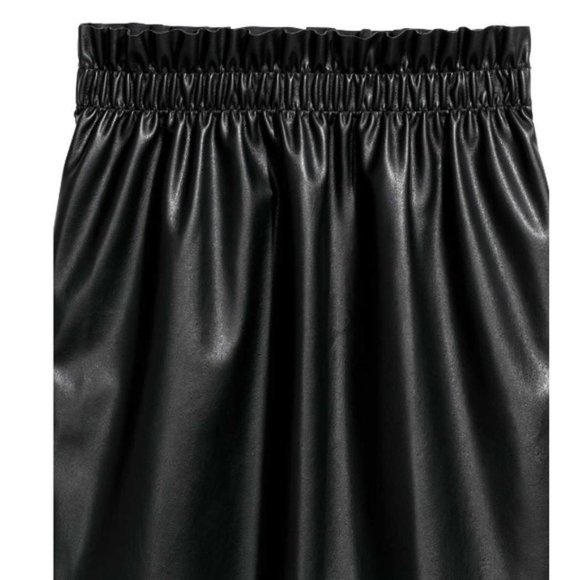 Divided by H&M - Faux Leather Paper-bag Skirt - Picture 3 of 8